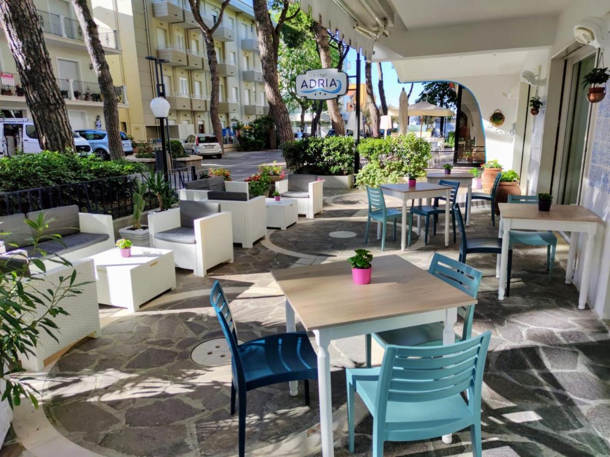 Hotel Adria B&B - Colazione Fino Alle 12 Misano Adriatico Εξωτερικό φωτογραφία